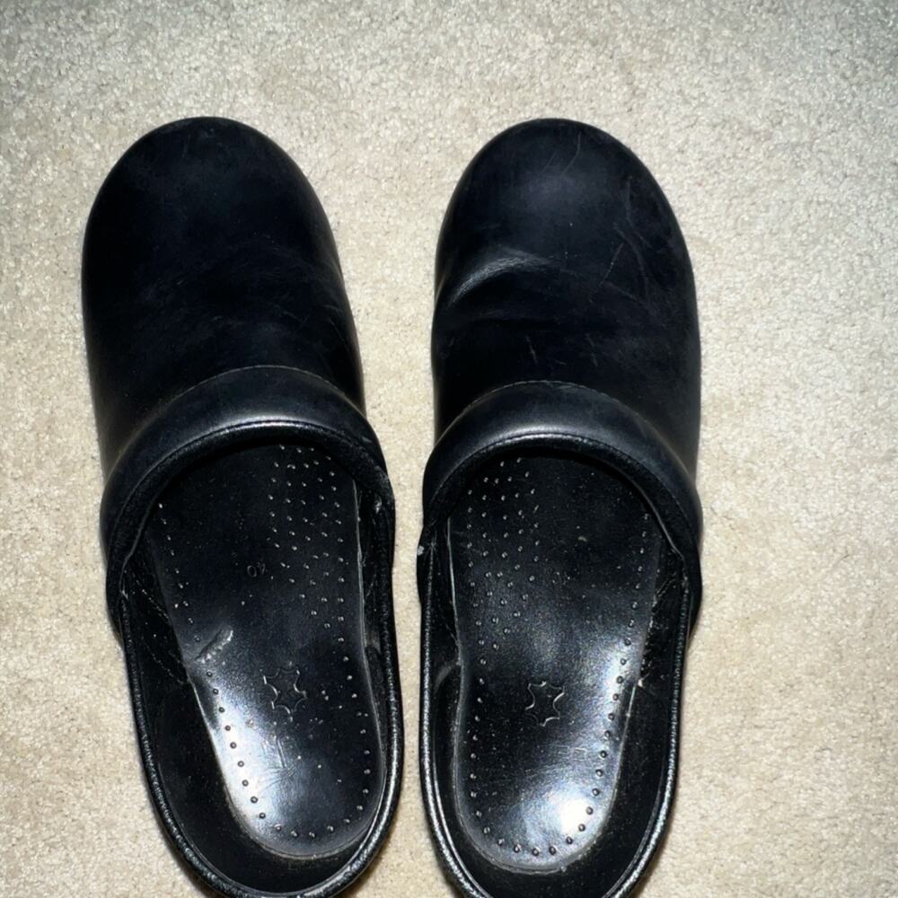 Dansko Black Leather Comfort Clogs Women's EU 40 US 9.5 Slip On Block Heel